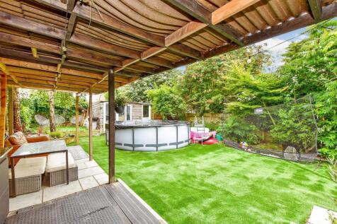 External Lifestyle Photograph