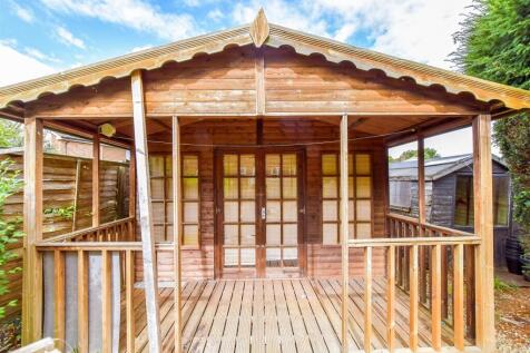 Workshop/Outbuildings