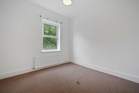 CCRR - 119 Villiers Road Bedroom D 3 (1).JPG