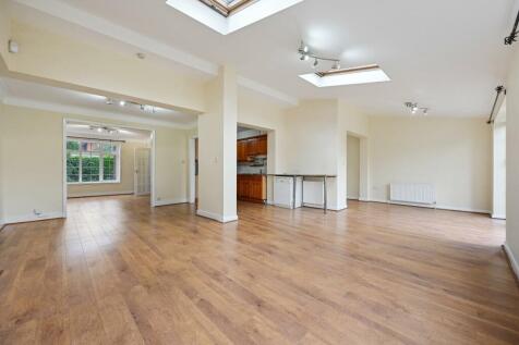 RR - 36 Francklyn Gardens - ReceptionB3 (1).JPG