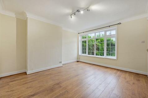 RR - 36 Francklyn Gardens - ReceptionC3 (1).JPG