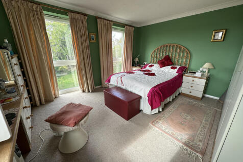 Photo 22-09-2025, 12 36 44