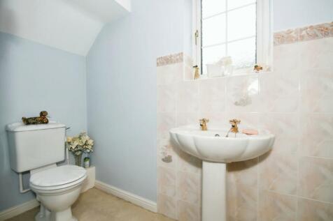 EN SUITE.jpg