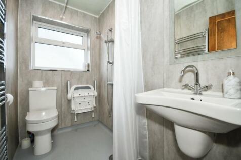 WET ROOM.jpg