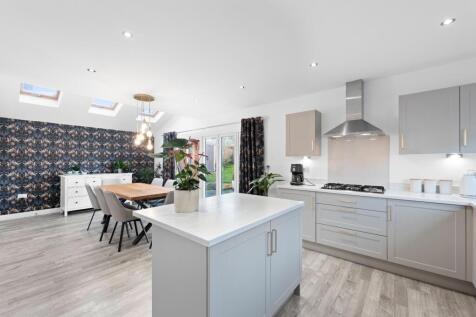 KITCHEN DINER 04.jpg
