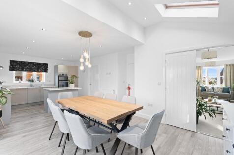 KITCHEN DINER 03.jpg