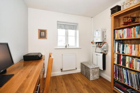 BEDROOM 3.jpg