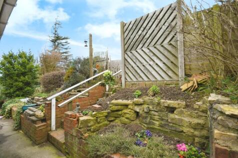 GARDEN 03.jpg