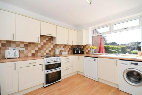 KITCHEN 02.jpg