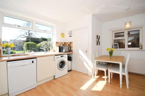KITCHEN 03.jpg
