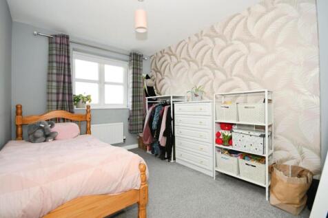 BEDROOM 2.jpg