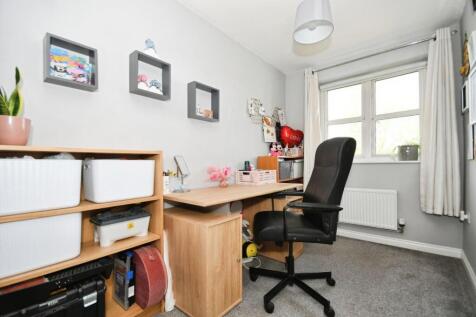 BEDROOM 3.jpg