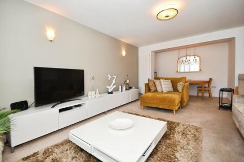 LOUNGE 03.jpg