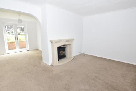 Living room 2.JPG