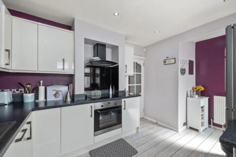 KITCHEN 05.jpg
