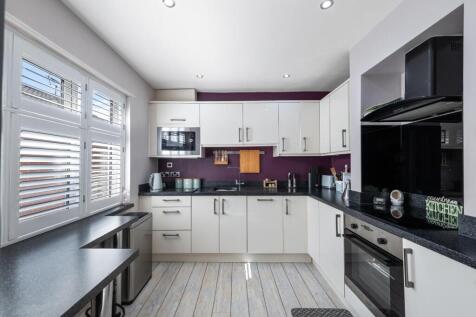 KITCHEN 06.jpg