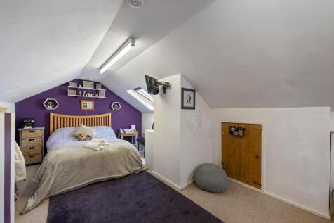 BED 3 03.jpg
