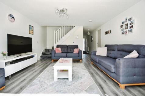 LOUNGE 02.jpg