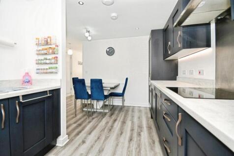 KITCHEN DINER 02.jpg