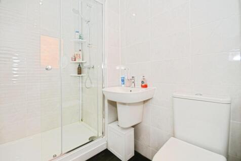 EN SUITE.jpg