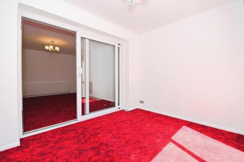 DINING ROOM 02.jpg