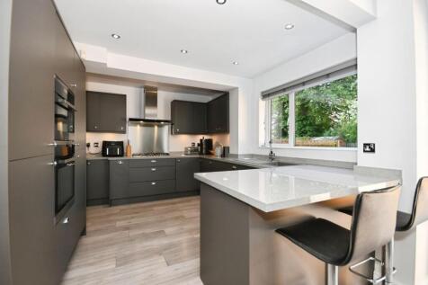 KITCHEN 02.jpg