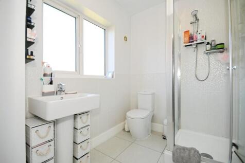 EN SUITE.jpg