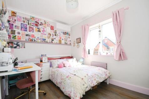 BEDROOM 3.jpg