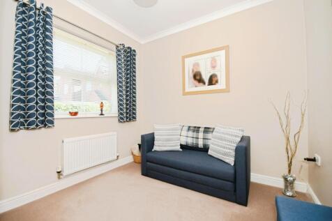 BEDROOM 3.jpg