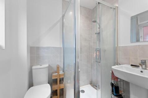 EN SUITE.jpg