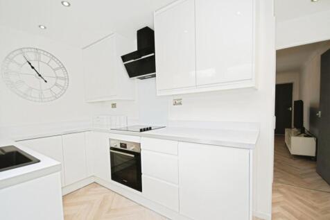 KITCHEN 05.jpg