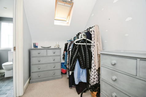 EDITED DRESSING ROOM.png