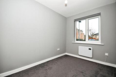 BEDROOM 2 02.jpg