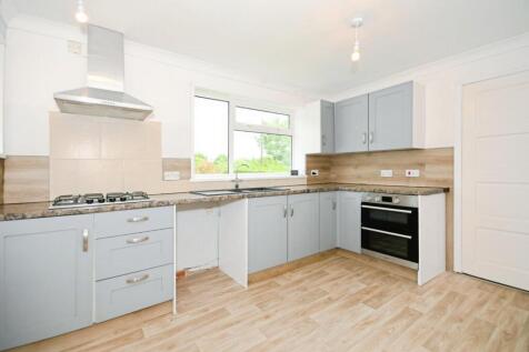 KITCHEN 03.jpg