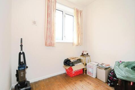 BEDROOM 3.jpg