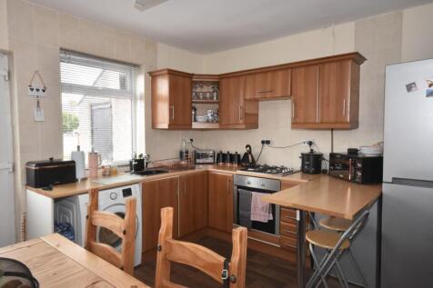 KITCHEN DINER 02.JPG