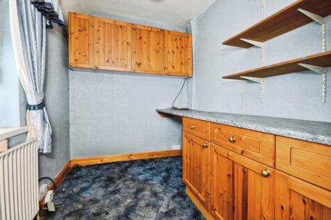 BEDROOM 3.jpg