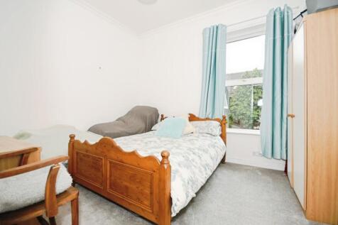 BEDROOM 3.jpg