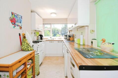 KITCHEN.jpg