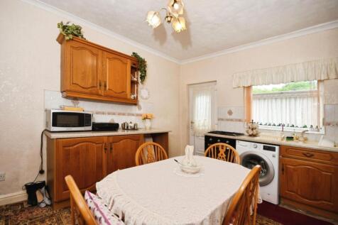 KITCHEN 04.jpg
