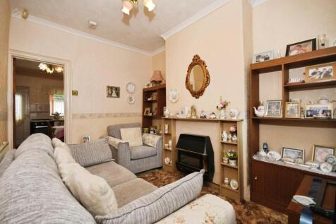 LOUNGE 02.jpg