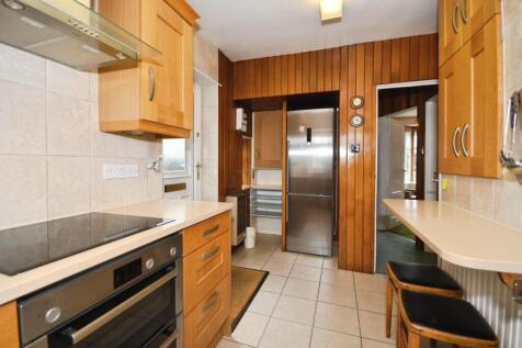 KITCHEN 03.jpg