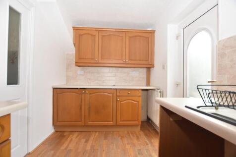 kitchen (2).jpg