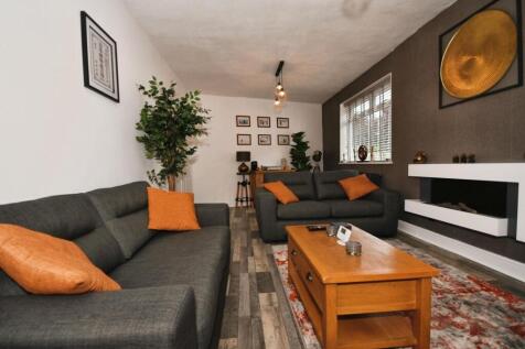 LOUNGE 03.jpg