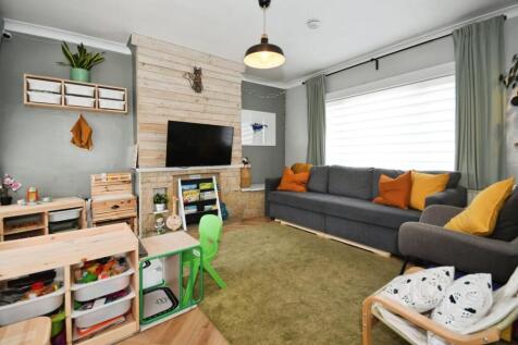 LOUNGE 02.jpg