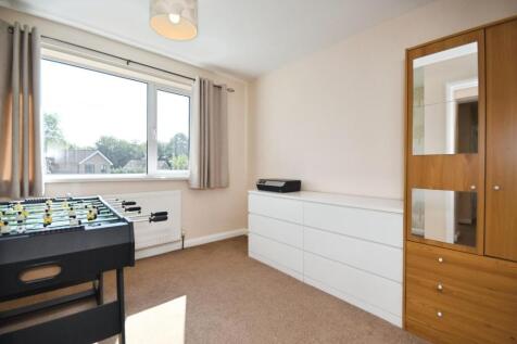 BEDROOM 4 03.jpg