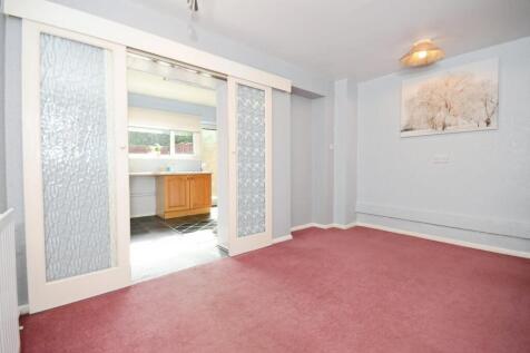 DINING ROOM 02.jpg