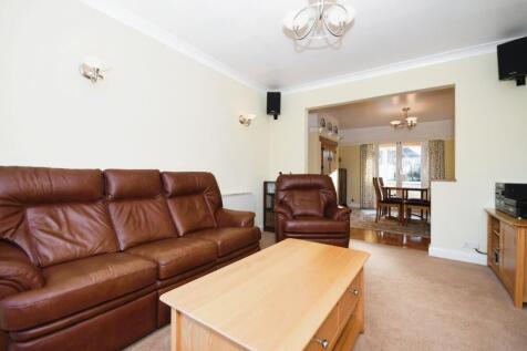 LOUNGE 02.jpg