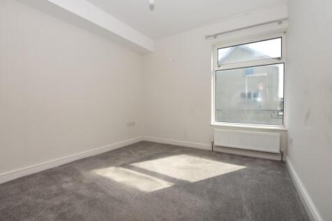 Bedroom.JPG
