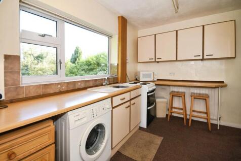 KITCHEN 02.jpg